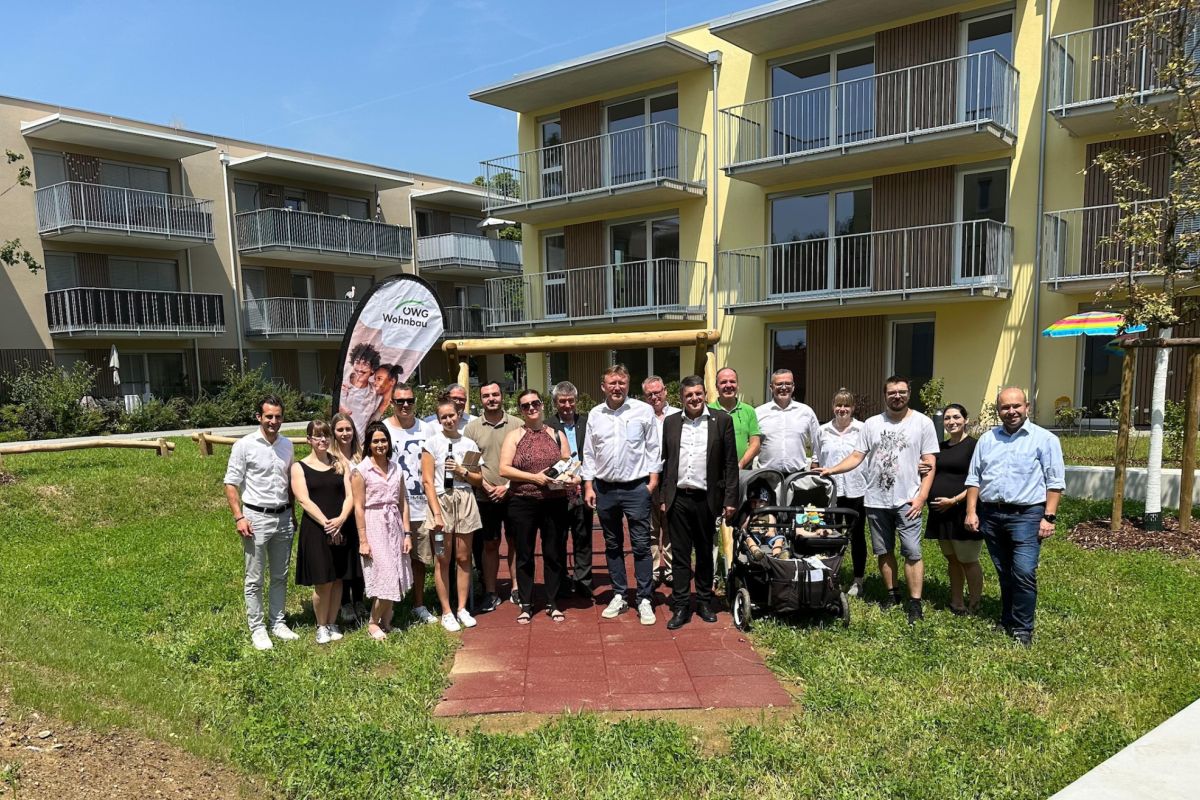 Feierliche Übergabe in Fürstenfeld